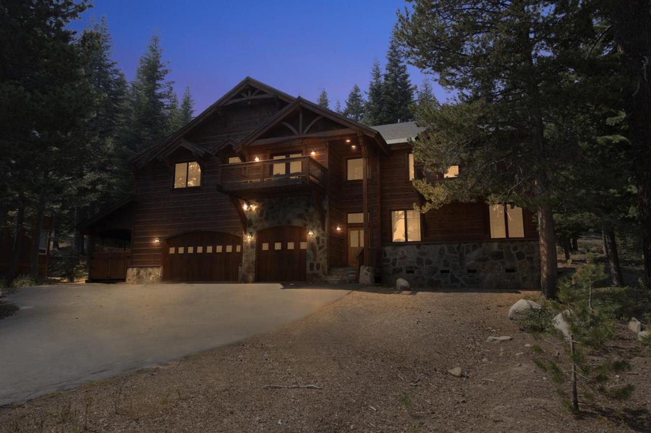 Bear Meadows Lodge - Hot Tub - Tahoe Donner Home تروكي المظهر الخارجي الصورة