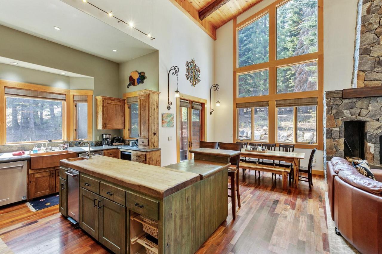 Bear Meadows Lodge - Hot Tub - Tahoe Donner Home تروكي المظهر الخارجي الصورة