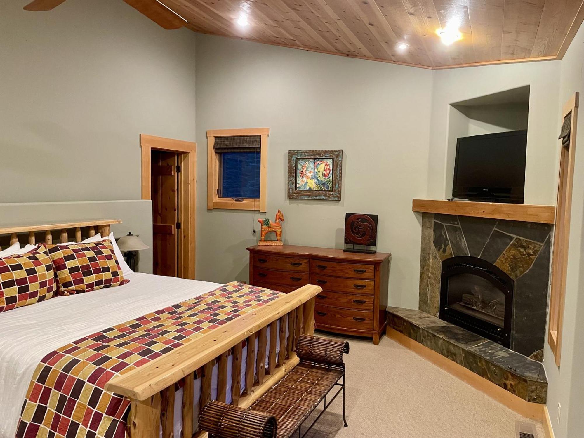 Bear Meadows Lodge - Hot Tub - Tahoe Donner Home تروكي المظهر الخارجي الصورة