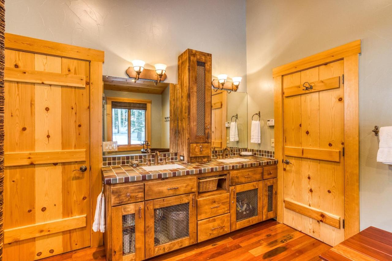Bear Meadows Lodge - Hot Tub - Tahoe Donner Home تروكي المظهر الخارجي الصورة